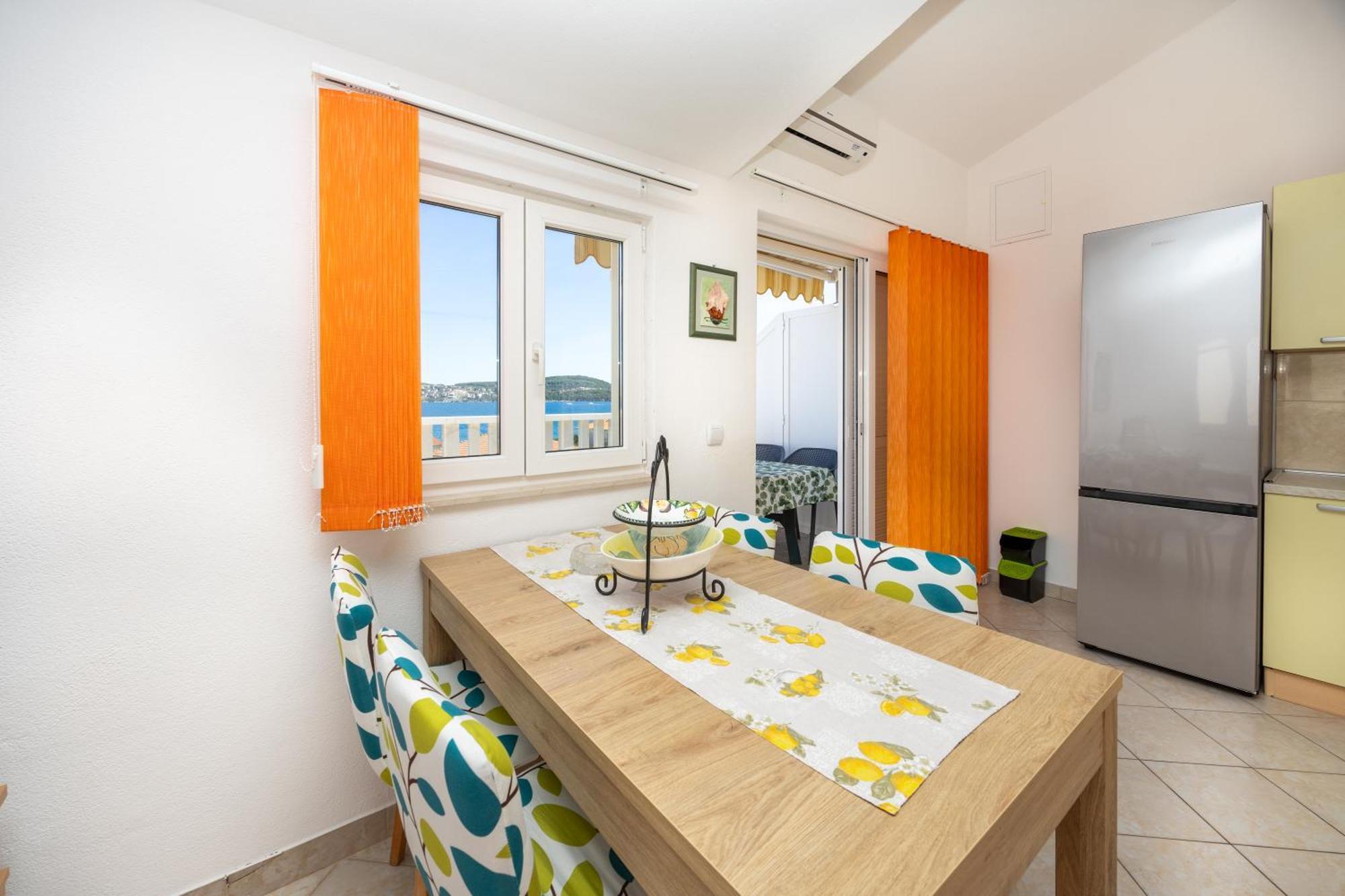 Apartman Markulin Трогир Екстериор снимка