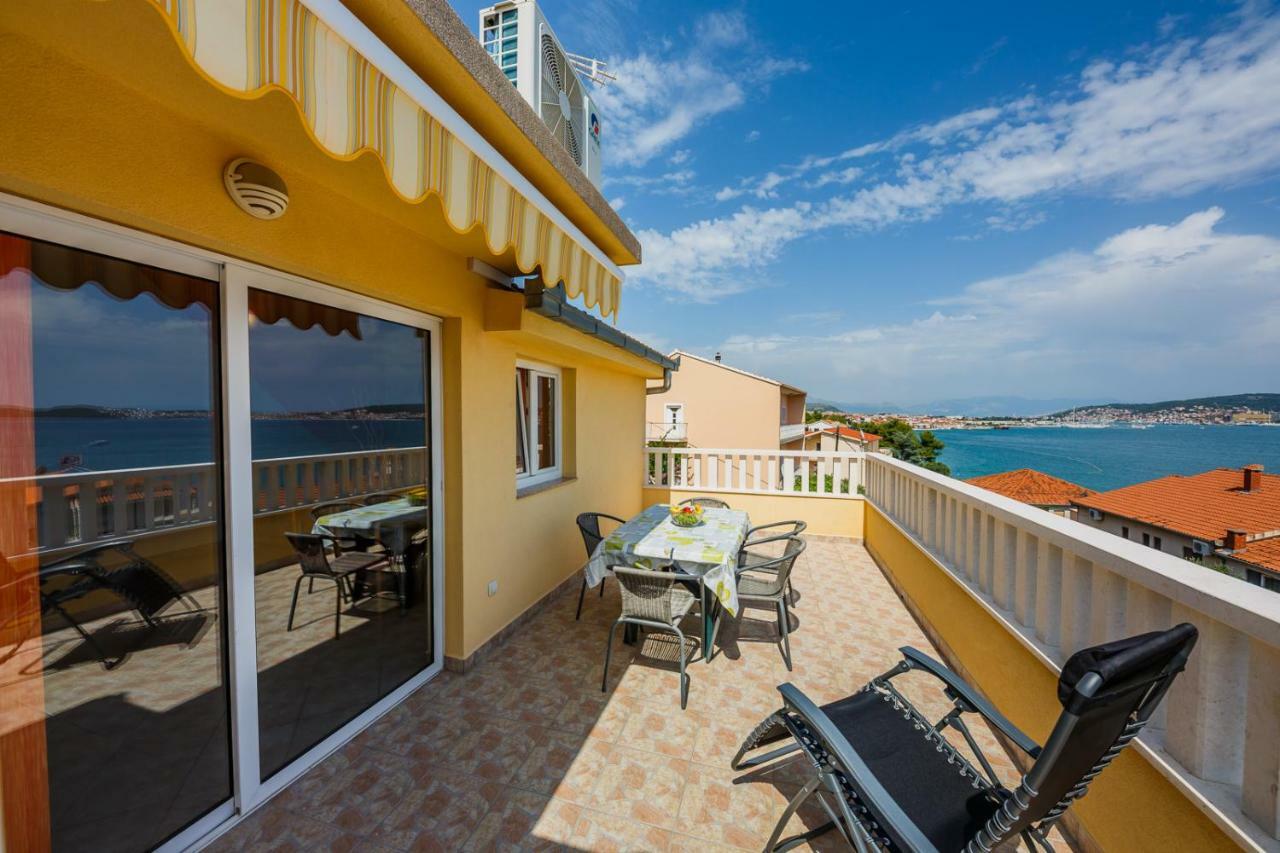 Apartman Markulin Трогир Екстериор снимка